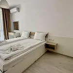 Paradise Complex דירה