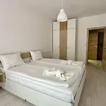 דירה Paradise Complex פרימורסקו