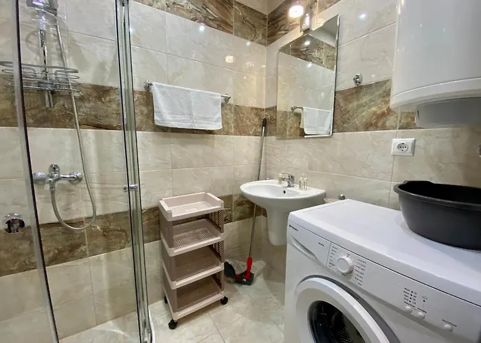 Paradise Complex * 普里莫尔斯科