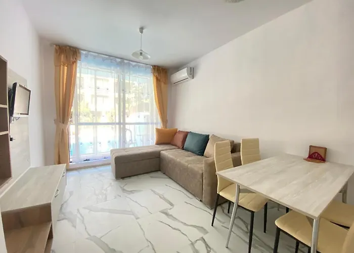 Paradise Complex 公寓 *