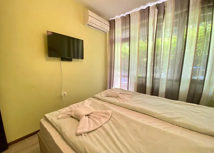 комплекс Paradise Апартаменты *